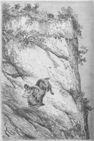 El�in hyp�hti ilmaan ja katosi mets�st�jien h�mm�styneitten
katseitten edest�.